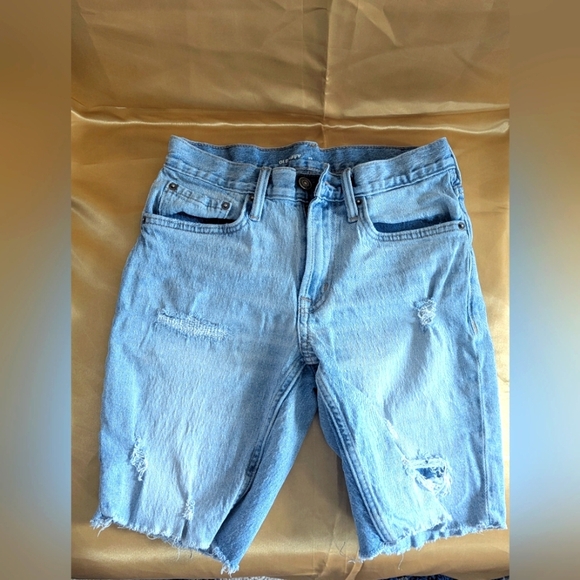 Old Navy Men's Jean Shorts, Size 29 Slim - Picture 1 of 4